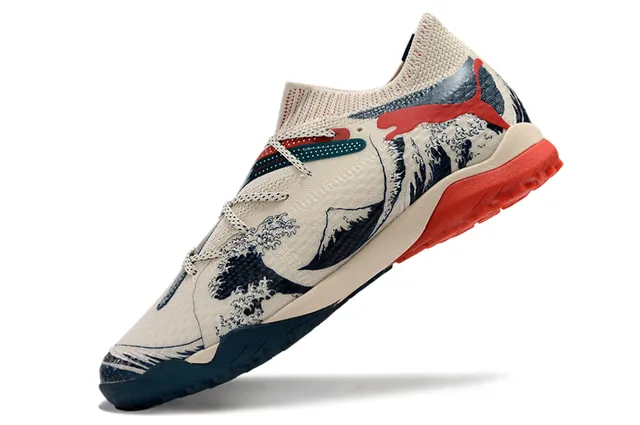 Puma Beige Navy Knit Upper Wave-and-Mountain Graphic Print Sneakers