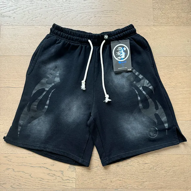 Black Gradient Flame Graphic Drawstring Waist Shorts