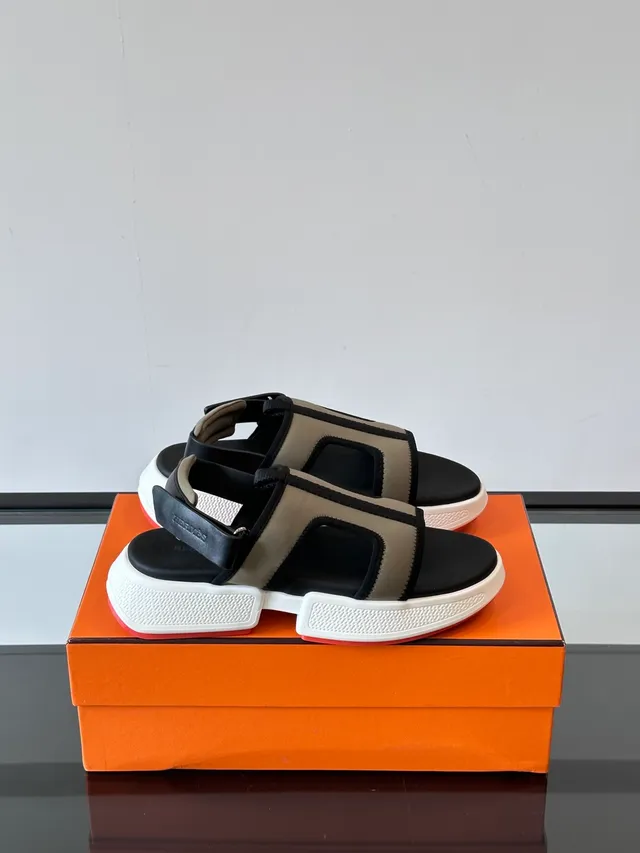 Hermès Oran Black Blue Chunky Platform Sole Multi-Strap T-Bar Design Casual Sandals
