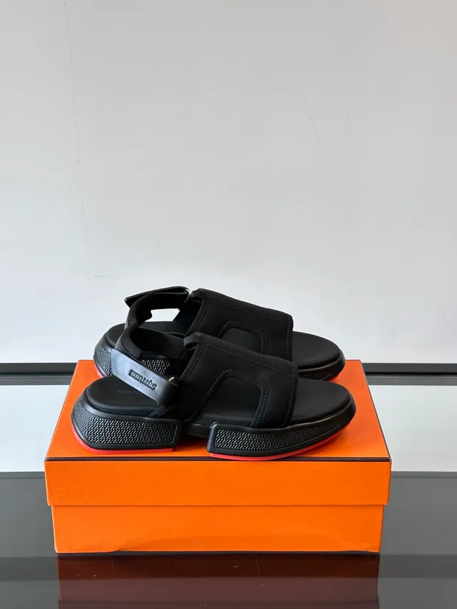 Hermès Oran Black Blue Chunky Platform Sole Multi-Strap T-Bar Design Casual Sandals