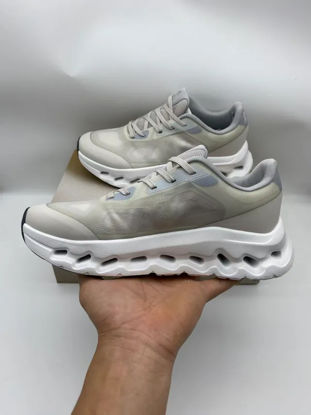 On Beige Gray Sculpted Open-Cell Midsole Mesh And Synthetic Overlay Upper Running Shoes