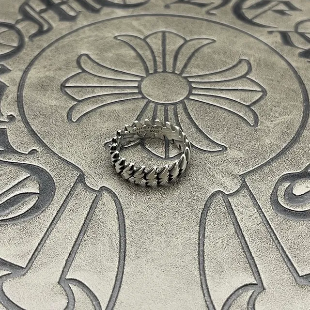 Chrome Hearts Spiked Chain Ring Silver Curb Band High-Polish Metal Ring