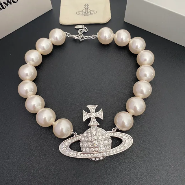 Vivienne Westwood Classic Orb Pearl Beaded Choker Necklace