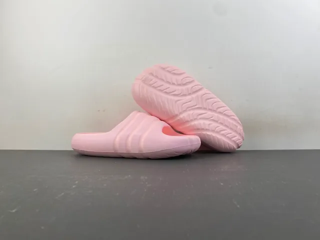 Adidas Yeezy Slide Pink Molded Slipper