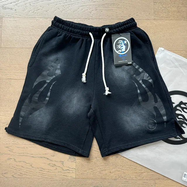 Black Gradient Flame Graphic Drawstring Waist Shorts