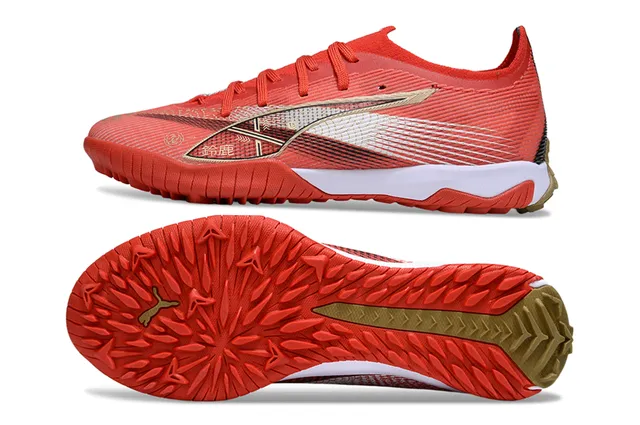 Puma Red Gold Low-Cut Synthetic Knit Upper Turf Soccer Shoes