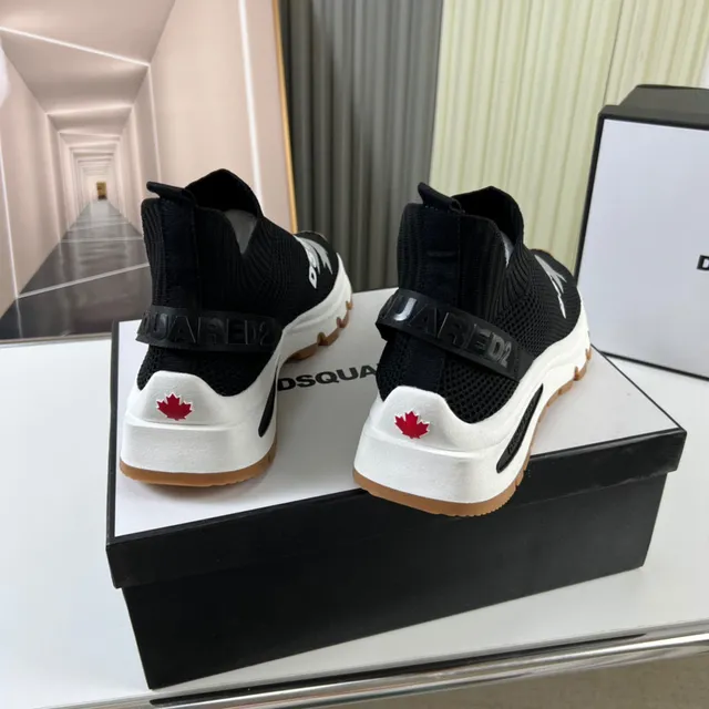 Dsquared2 Black White Knit Sock-Fit Upper Laceless Slip-On Lifestyle Sneakers