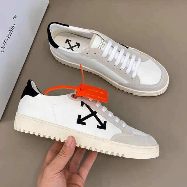Off-White Diagonal Arrow Logo White and Gray Lifestyle Sneakers