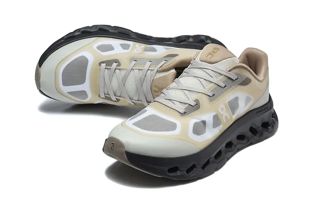 On Black White Engineered Mesh Upper Open Hexagonal CloudTec Pods Running Shoes
