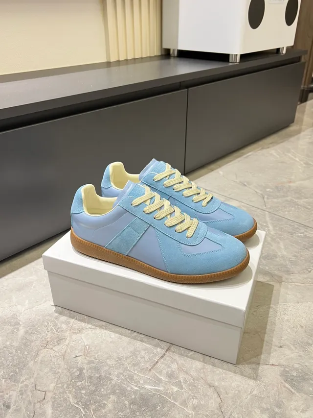 Maison Margiela White Multicolor Low-Top Leather Upper Lifestyle Sneakers