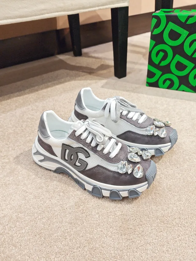 Dolce & Gabbana Gray White Sole Crystal-Embellished Toe Chunky Sneakers