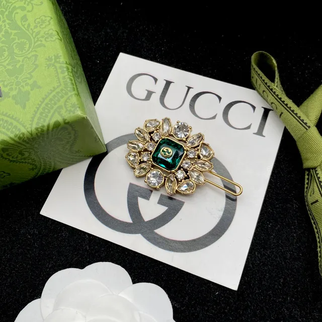 Gucci White Green Camellia-Shaped Crystal-Embellished Brooch