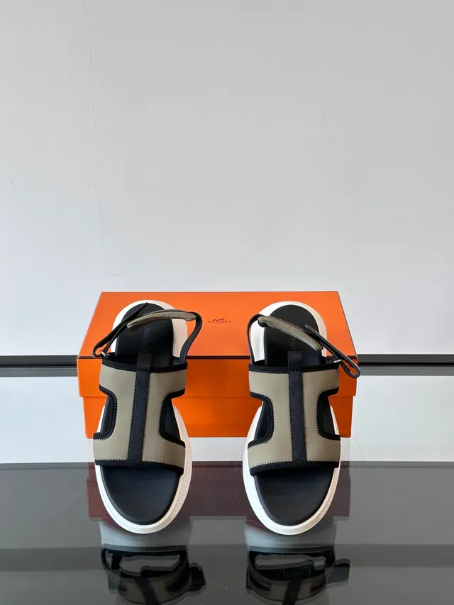 Hermès Oran Black Blue Chunky Platform Sole Multi-Strap T-Bar Design Casual Sandals