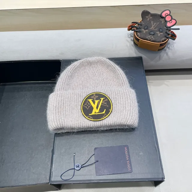 Louis Vuitton Logo Patch Beige Ribbed Knit Beanie