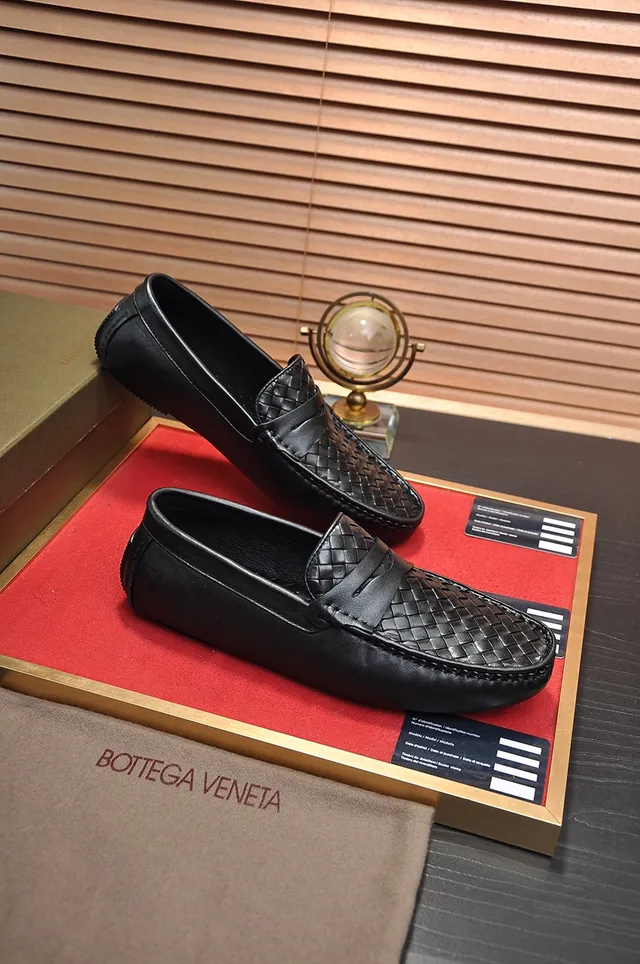 Bottega Veneta Black Intrecciato Woven Vamp Penny Strap Loafer