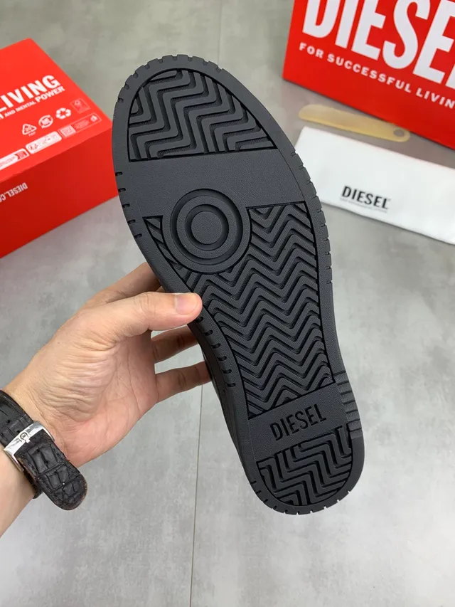 Diesel Black Leather Paneled Platform Sneaker