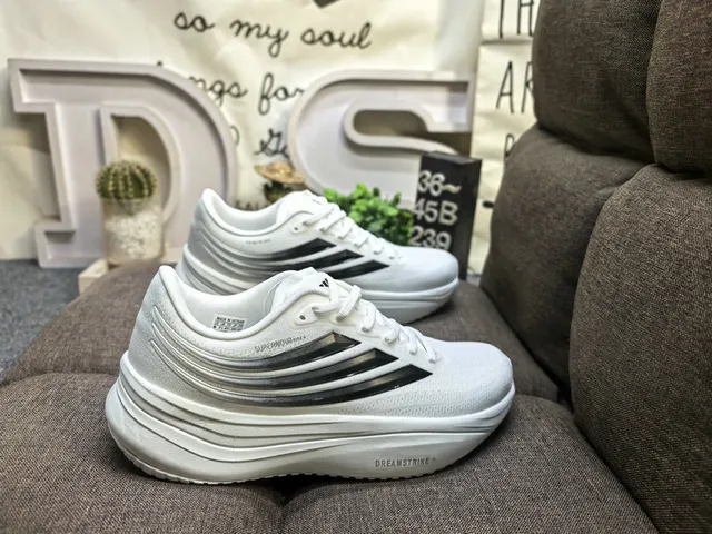 Adidas Dreamstrike White Running Shoes