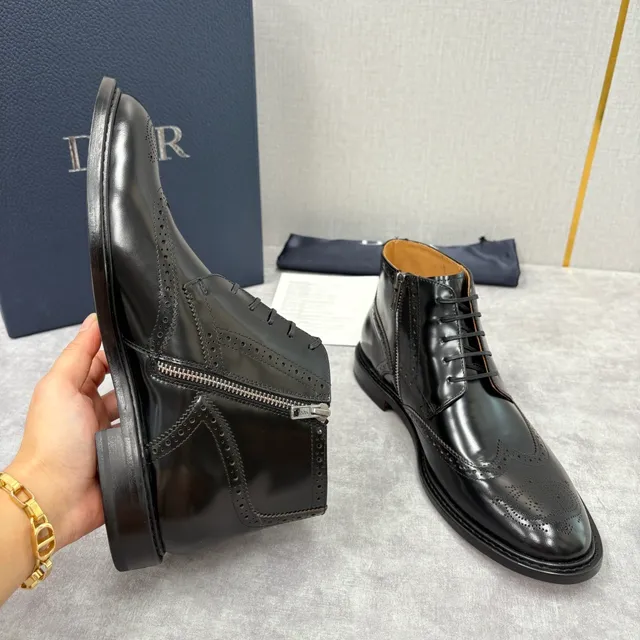 Dior B27 Black Brown Glossy Leather Brogue Wingtip Ankle Boots