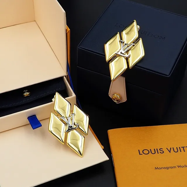 Louis Vuitton Monogram World Tour Diamond-Shaped Metallic Brooches