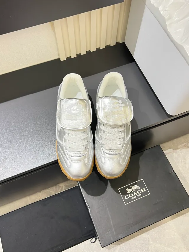 Puma Suede Metallic Silver Gum Lifestyle Sneakers