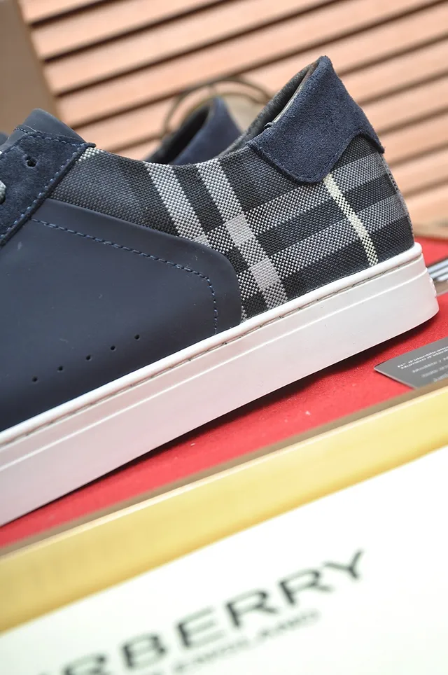 Burberry Navy White Suede And Leather Check Panel Lifestyle Sneakers