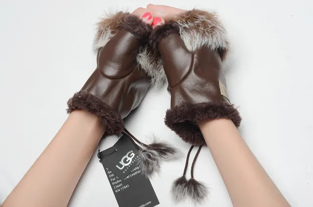 UGG Fur-Trimmed Leather Pouch Bucket Bag