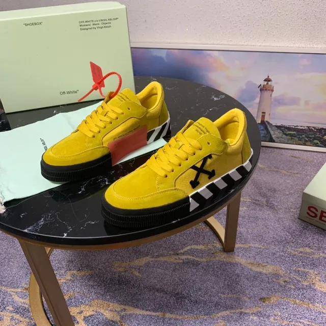 Off-White The Ten Yellow Black Suede Upper Diagonal Arrow Logo Lifestyle Sneakers