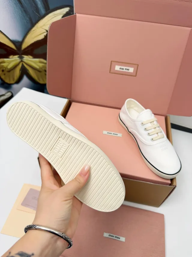 Miu Miu White Black Low-Top Upper Canvas Shoes