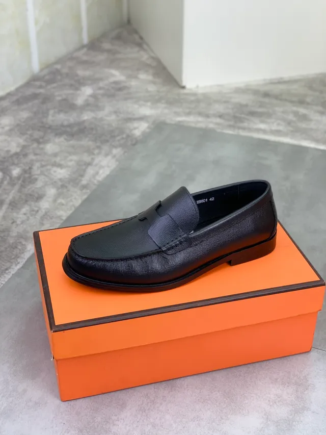 Hermès Oran Black Textured Leather H-Strap Loafers