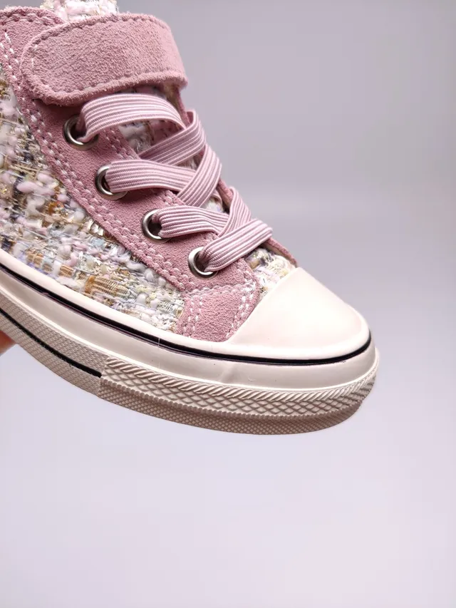 Converse Chuck Taylor All Star Tweed Pink Lifestyle Sneaker