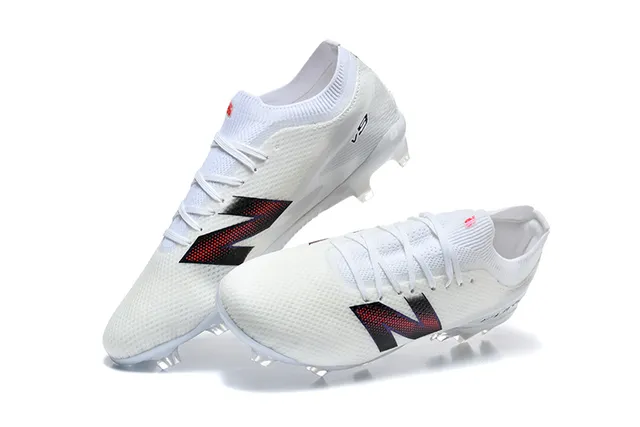 New Balance Furon White Black Low-Cut Knit-Mesh Upper Firm-Ground Soccer Shoes