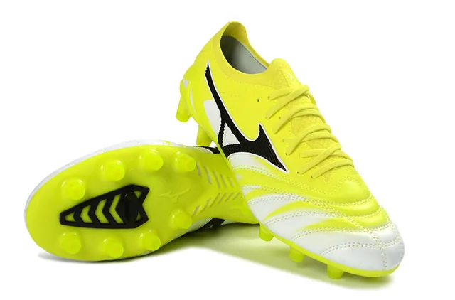 Mizuno Yellow White Low-Cut Synthetic Upper Molded Conical Studs Firm-Ground Soccer Shoes