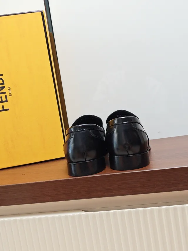 Fendi Horsebit Loafer Black Leather Slip-On Loafer