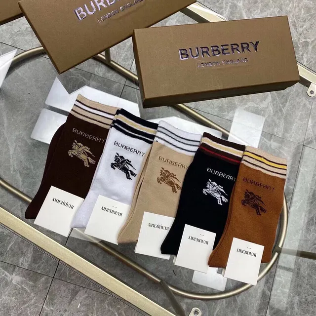 Burberry Logo-Embroidered Striped Cuff Crew Socks