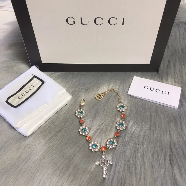 Gucci Multicolor Gold Floral Crystal Charm Metal Bracelet