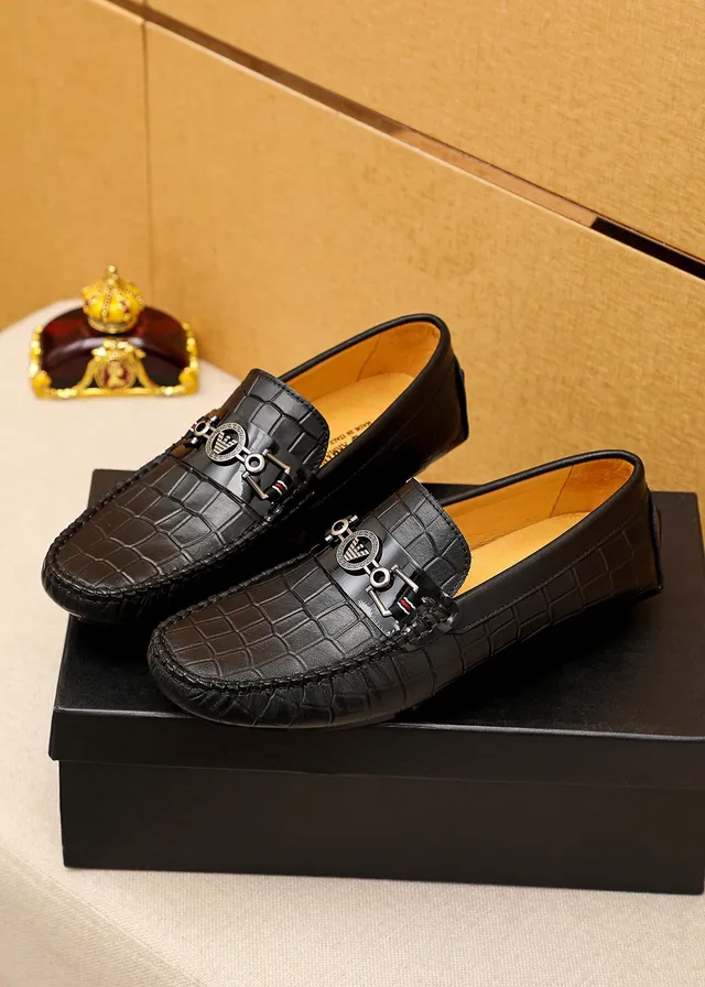 Giorgio Armani Black Beige Crocodile-Embossed Leather Metal Eagle-Buckle Hardware Loafer