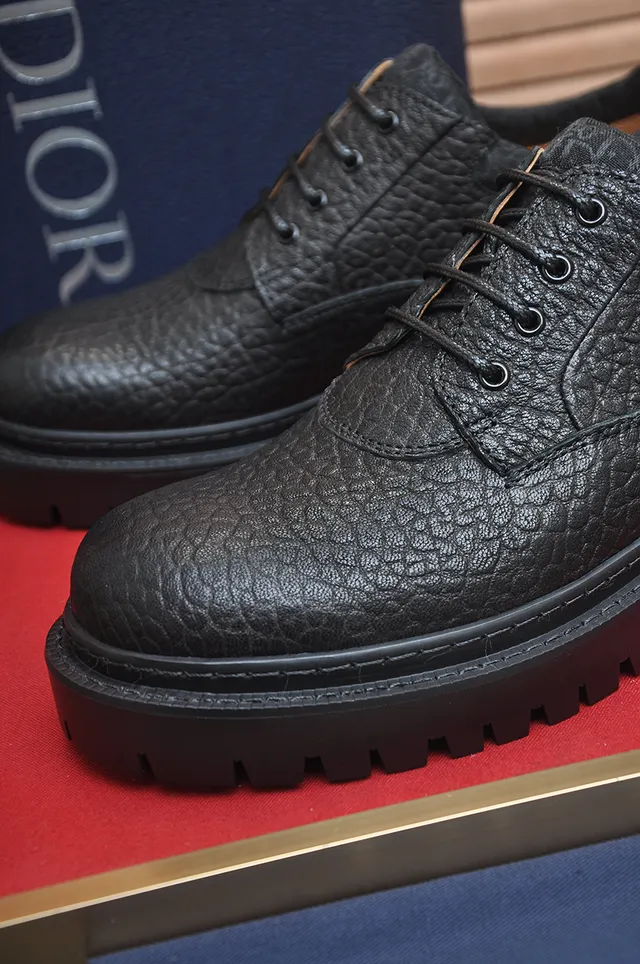 Dior Black Red Pebbled Leather Chunky Lug Sole Derby Shoes