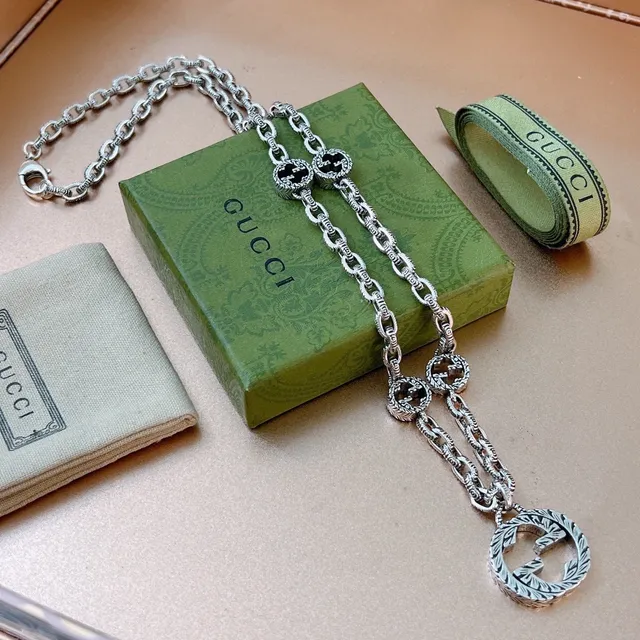 Gucci Interlocking G Ornate Twisted-Link Necklace