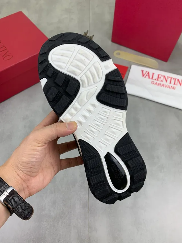 Valentino VLTN Runner Army Green White Olive Camo Mesh Suede Overlay Chunky Sneakers