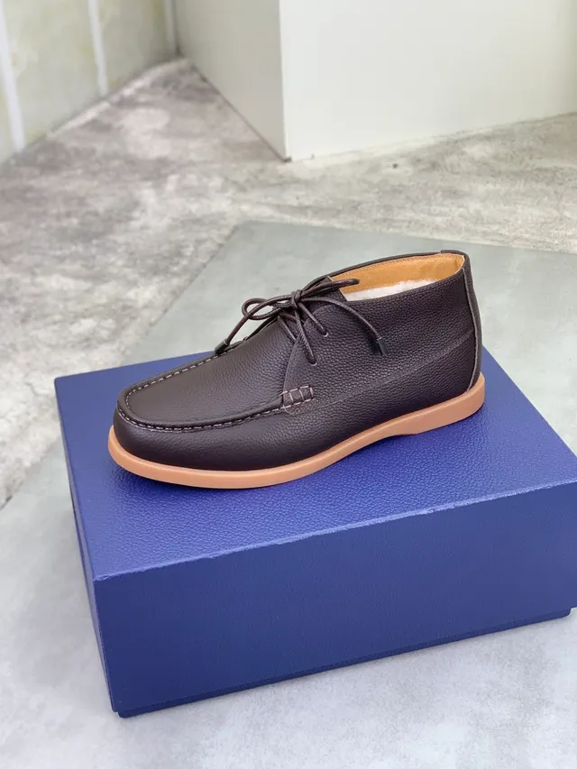Dior Boat Shoe Brown Beige Pebbled Leather Moc-Toe Stitching Boat Shoes