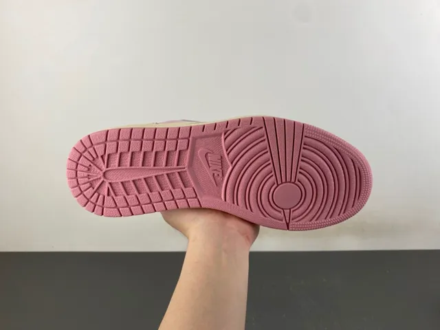 Nike Pink Beige Low-Top Layered Leather Lifestyle Sneakers