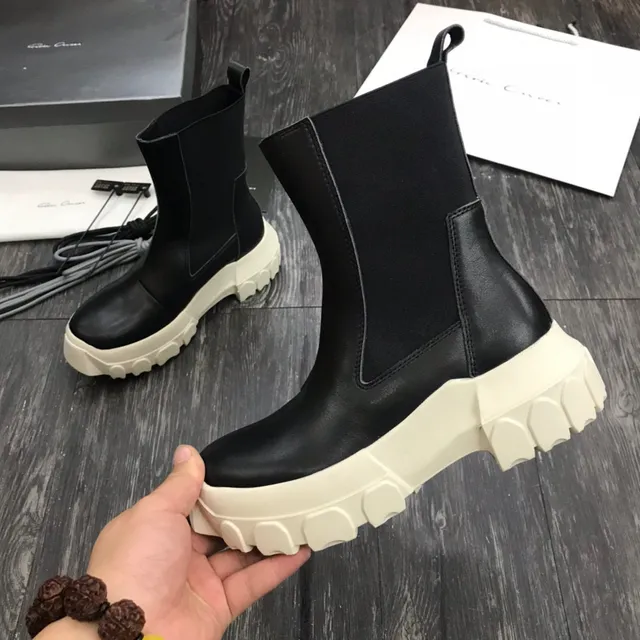 Black Beige Leather Upper Elastic Side Panels Chelsea Boots