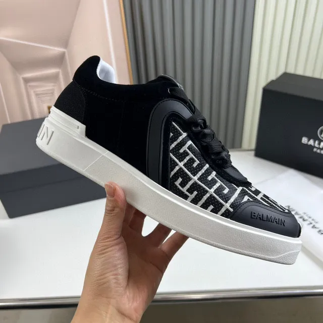 Balmain Le City Black White Monogrammed Side Panel Sculpted Overlays Lifestyle Sneakers