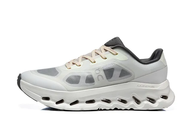 On Black White Engineered Mesh Upper Open Hexagonal CloudTec Pods Running Shoes