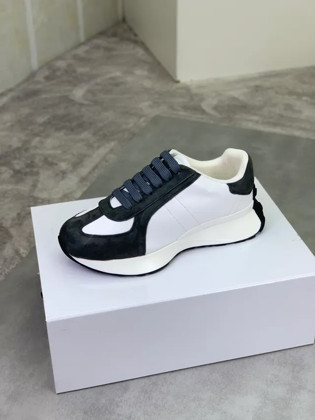 Alexander McQueen Oversized Sneaker White and Black Suede Lifestyle Sneakers