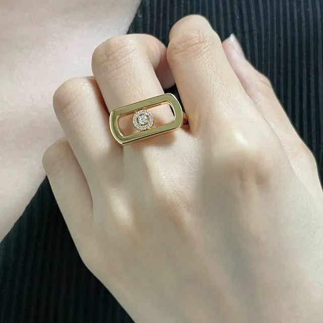 Messika Move Rectangular Open-Frame Diamond Ring