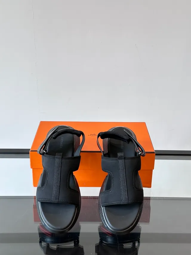 Hermès Oran Black Blue Chunky Platform Sole Multi-Strap T-Bar Design Casual Sandals