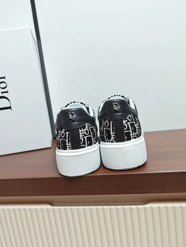 Dior B23 Monogram Black and White Lifestyle Sneakers
