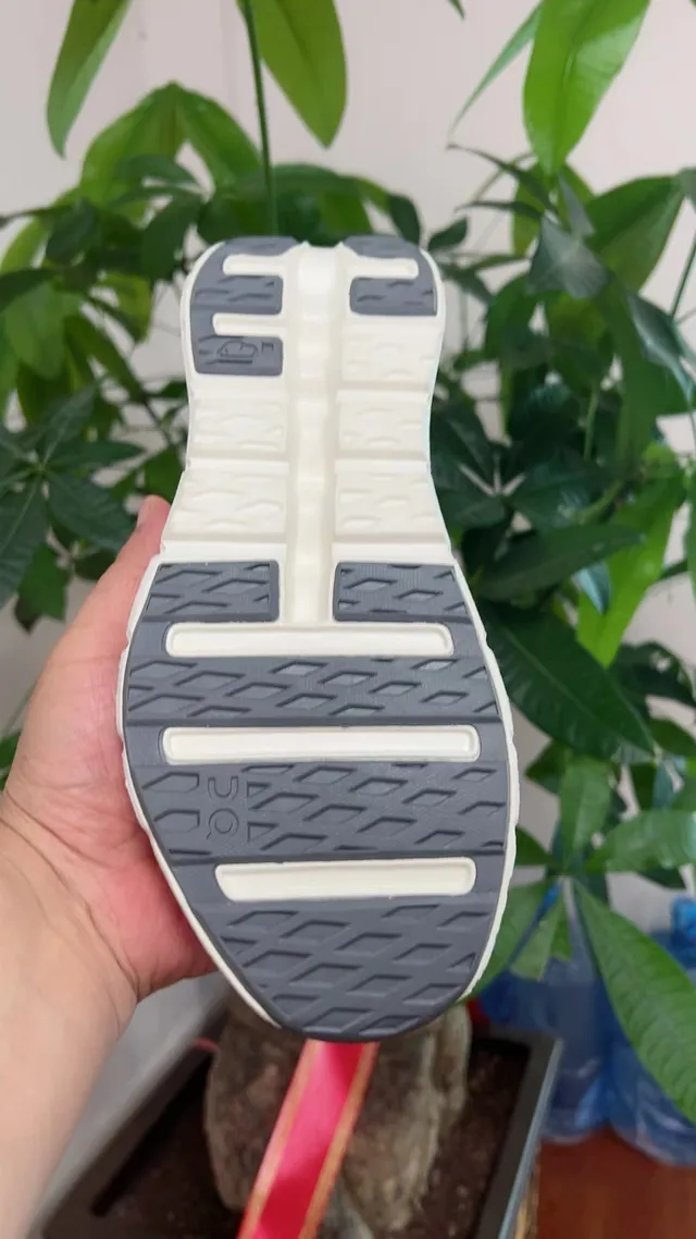On Cloudmonster Gray and Black Running Shoes