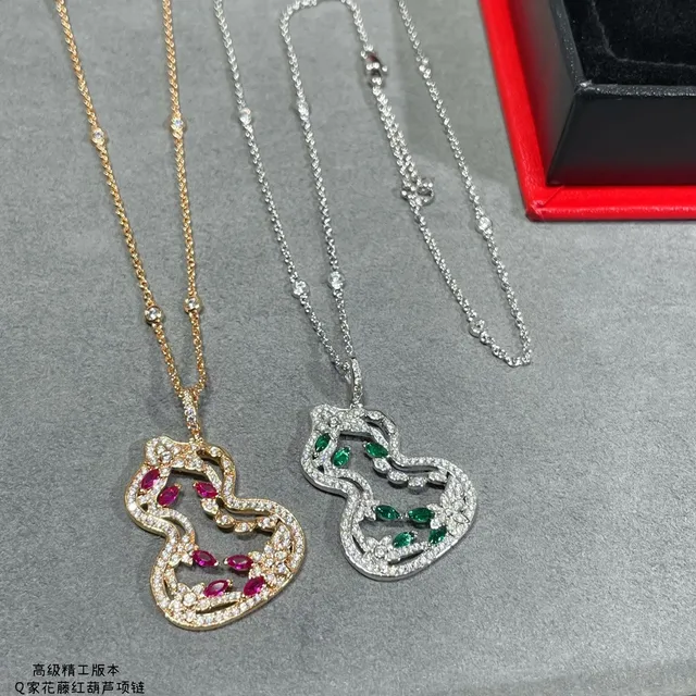Gold Red Openwork Gourd Pendant Pavé White Stones Necklace